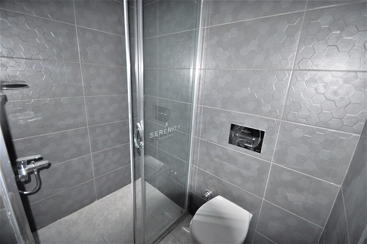 مجمع بخدمات 5 نجوم - شقة غرفة وصالة -في محمودلار/ الانيا 