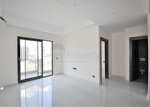 مجمع بخدمات 5 نجوم - شقة غرفة وصالة -في محمودلار/ الانيا 