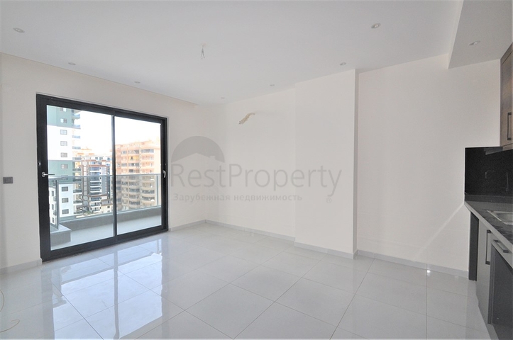 شقة ضمن مجمع بخدمات فاخرة -في الانيا / محمودلار 