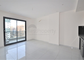 شقة ضمن مجمع بخدمات فاخرة -في الانيا / محمودلار 