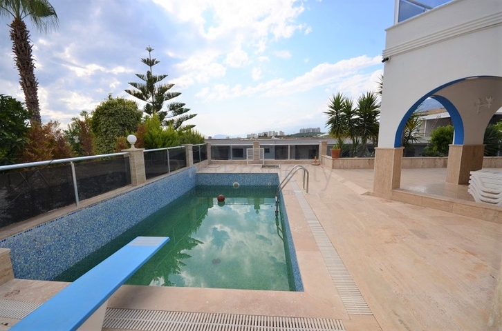 اطلالة بحر - فيلا مستقلة مع مسبح خاص -في كارجيجاك / الانيا 