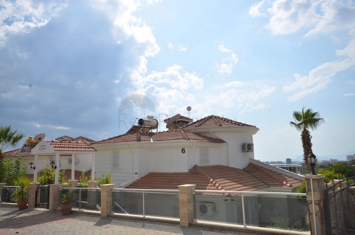 اطلالة بحر - فيلا مستقلة مع مسبح خاص -في كارجيجاك / الانيا 