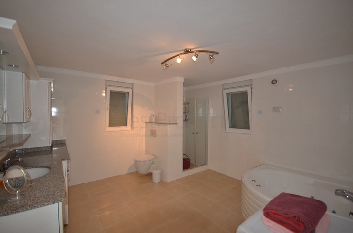 اطلالة بحر - فيلا مستقلة مع مسبح خاص -في كارجيجاك / الانيا 