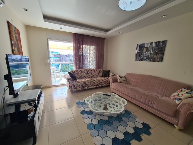 شقق للبيع في اوبا - مجمع فاخر -غرفة وصالة مفروشة - في الانيا 