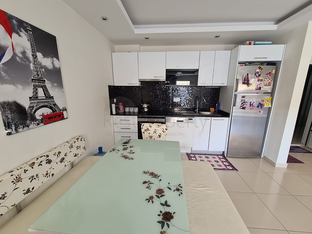 شقق للبيع في اوبا - مجمع فاخر -غرفة وصالة مفروشة - في الانيا 