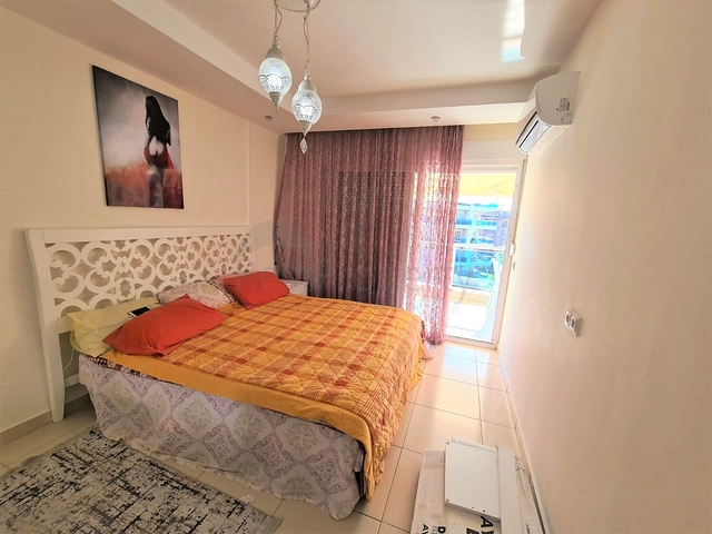 شقق للبيع في اوبا - مجمع فاخر -غرفة وصالة مفروشة - في الانيا 