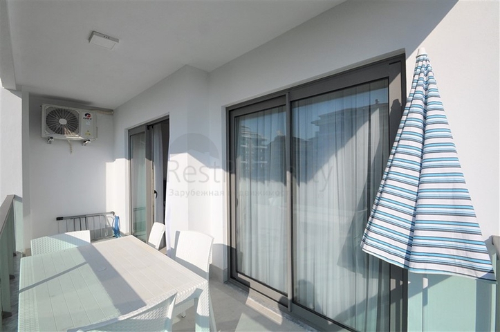 شقق اطلالة بحر في كاستل - غرفة وصالة -ضمن مجمع حديث - كاستل/ الانيا 