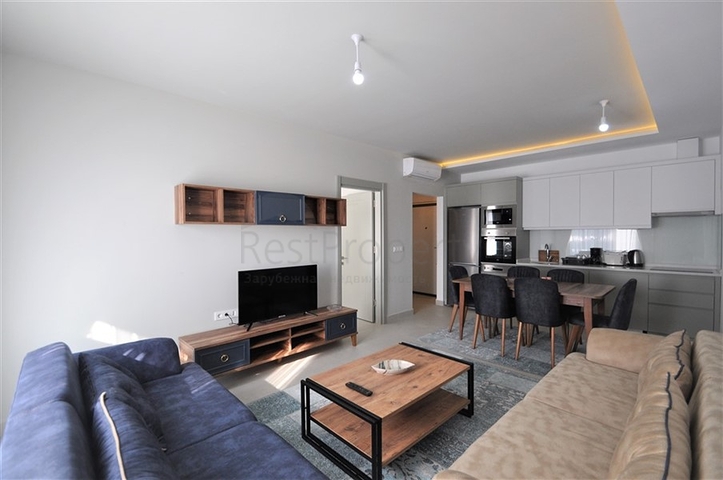 شقق اطلالة بحر في كاستل - غرفة وصالة -ضمن مجمع حديث - كاستل/ الانيا 