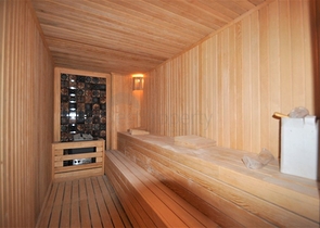 شقق اطلالة بحر في كاستل - غرفة وصالة -ضمن مجمع حديث - كاستل/ الانيا 