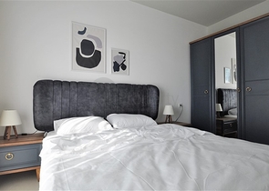 شقق اطلالة بحر في كاستل - غرفة وصالة -ضمن مجمع حديث - كاستل/ الانيا 