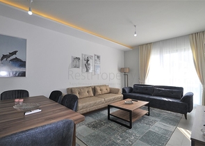 شقق اطلالة بحر في كاستل - غرفة وصالة -ضمن مجمع حديث - كاستل/ الانيا 