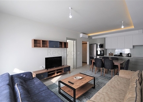 شقق اطلالة بحر في كاستل - غرفة وصالة -ضمن مجمع حديث - كاستل/ الانيا 