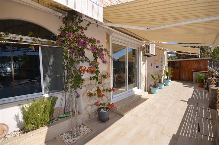 فيلا اطلالة بحر في الانيا -سعر مناسب - مسبح خاص -في كارجيجاك / الانيا 