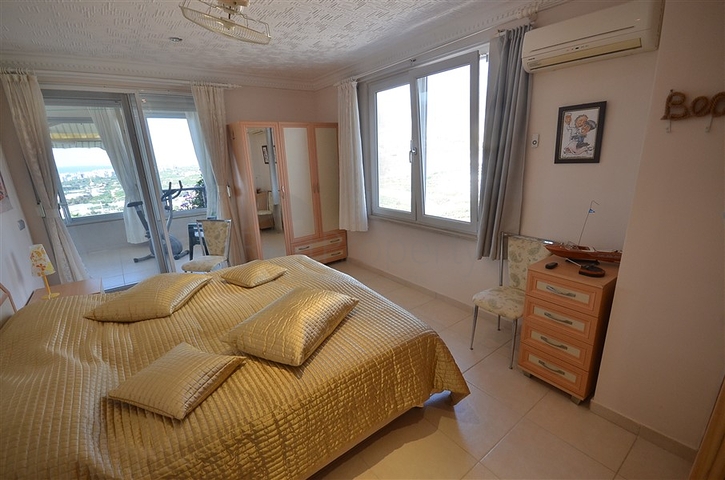 فيلا اطلالة بحر في الانيا -سعر مناسب - مسبح خاص -في كارجيجاك / الانيا 