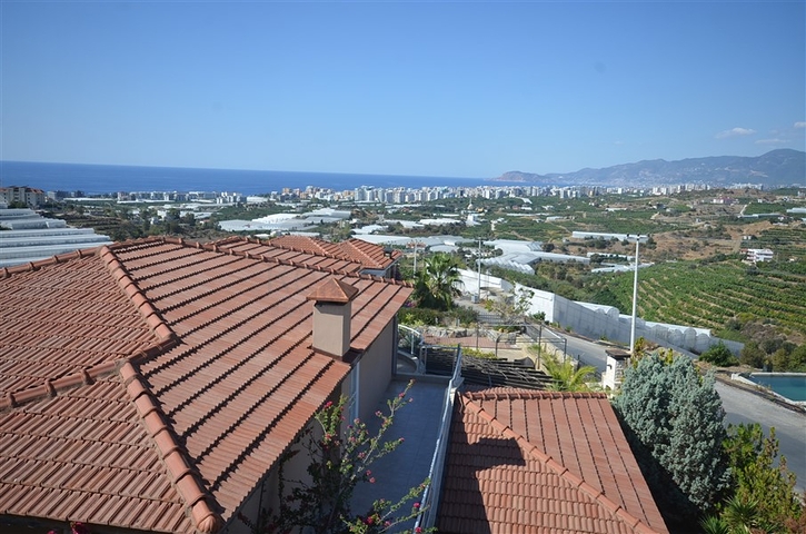 فيلا اطلالة بحر في الانيا -سعر مناسب - مسبح خاص -في كارجيجاك / الانيا 