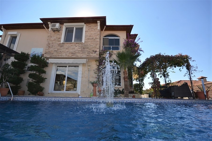 فيلا اطلالة بحر في الانيا -سعر مناسب - مسبح خاص -في كارجيجاك / الانيا 