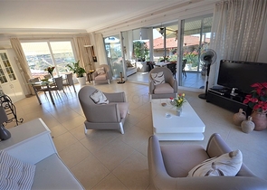 فيلا اطلالة بحر في الانيا -سعر مناسب - مسبح خاص -في كارجيجاك / الانيا 