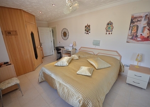 فيلا اطلالة بحر في الانيا -سعر مناسب - مسبح خاص -في كارجيجاك / الانيا 