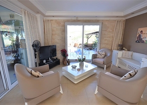 فيلا اطلالة بحر في الانيا -سعر مناسب - مسبح خاص -في كارجيجاك / الانيا 