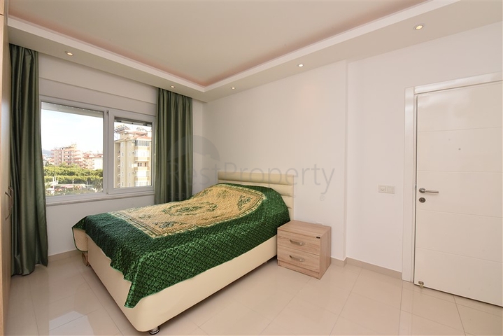 شقة للبيع في اوبا - غرفة وصالة -مفروشة -في مدينة الانيا 