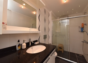 شقة للبيع في اوبا - غرفة وصالة -مفروشة -في مدينة الانيا 