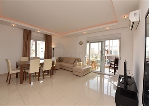 شقة للبيع في اوبا - غرفة وصالة -مفروشة -في مدينة الانيا 