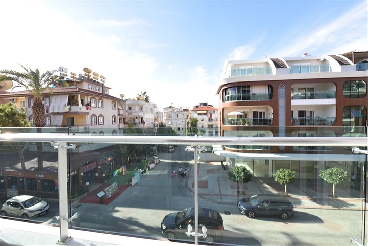 شقة فاخرة قريبة من شاطئ كليوباترا - تصميم 1+2 - اثاث انيق - في مركز الانيا 