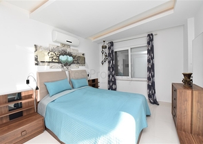 شقة فاخرة قريبة من شاطئ كليوباترا - تصميم 1+2 - اثاث انيق - في مركز الانيا 