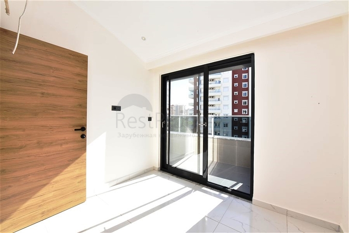 دوبلكس جديدة بسعر مميز -في منطقة  اوبا المركزية -الانيا 