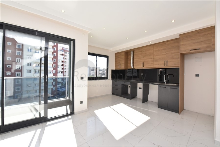 دوبلكس جديدة بسعر مميز -في منطقة  اوبا المركزية -الانيا 