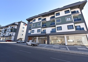 دوبلكس جديدة بسعر مميز -في منطقة  اوبا المركزية -الانيا 