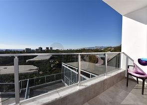 استديو اطلالة بحر -ضمن مجمع سكني يضم كافة الخدمات -في كارجيجاك / الانيا