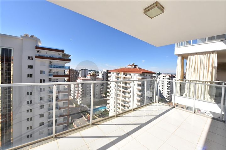 شقة غرفتين وصالة -مجمع سكني حديث -في محمودلار / الانيا 