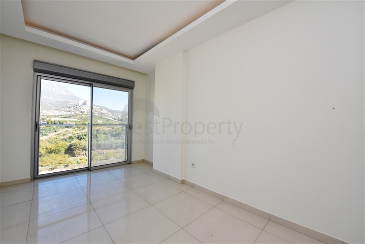 شقة غرفتين وصالة -مجمع سكني حديث -في محمودلار / الانيا 