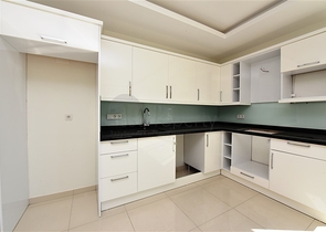 شقة غرفتين وصالة -مجمع سكني حديث -في محمودلار / الانيا 