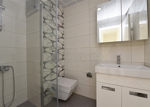 شقة غرفتين وصالة -مجمع سكني حديث -في محمودلار / الانيا 