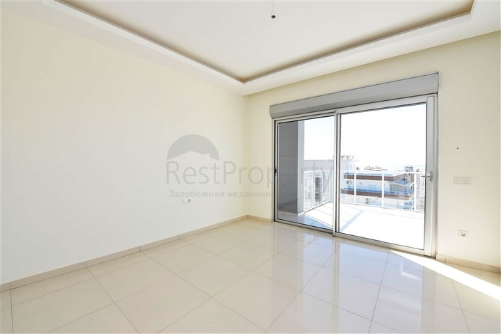 دوبلكس اطلالة بحر -في محمودلار / الانيا  