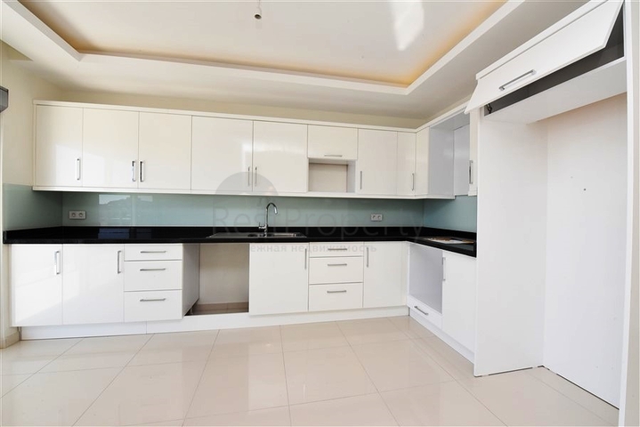 دوبلكس اطلالة بحر -في محمودلار / الانيا  