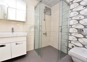 دوبلكس اطلالة بحر -في محمودلار / الانيا  