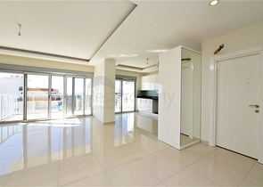 دوبلكس اطلالة بحر -في محمودلار / الانيا  