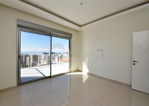 دوبلكس اطلالة بحر -في محمودلار / الانيا  