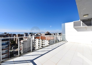 دوبلكس اطلالة بحر -في محمودلار / الانيا  