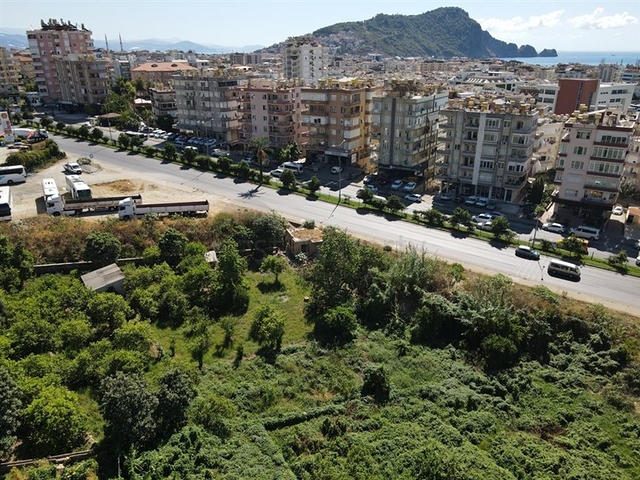 مشروع جديد على شاطئ كليوباترا الشهير