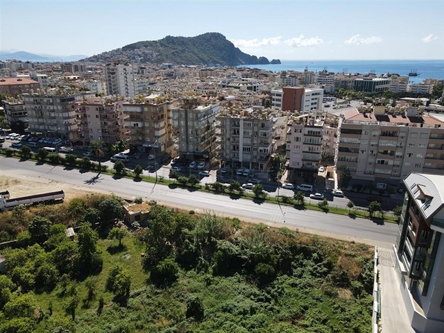 مشروع جديد على شاطئ كليوباترا الشهير