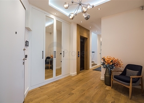 فيلا فاخرة في الانيا - اطلالة بحر - 5 غرف وصالة -في كاستل / الانيا 