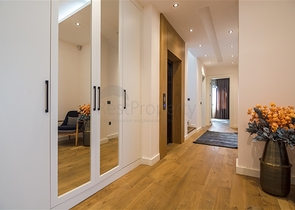 فيلا فاخرة في الانيا - اطلالة بحر - 5 غرف وصالة -في كاستل / الانيا 