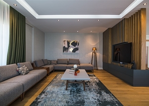 فيلا فاخرة في الانيا - اطلالة بحر - 5 غرف وصالة -في كاستل / الانيا 