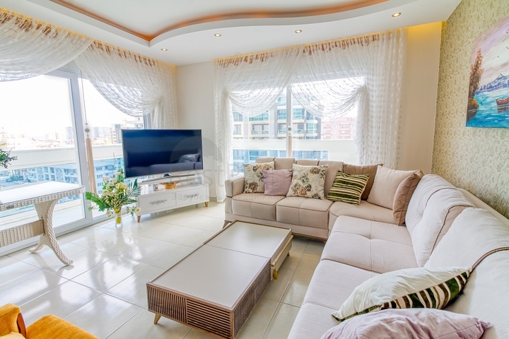 مجمع فاخر -شقة غرفتين وصالة -مفروشة - في محمودلار /الانيا 