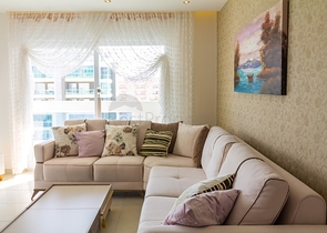 مجمع فاخر -شقة غرفتين وصالة -مفروشة - في محمودلار /الانيا 