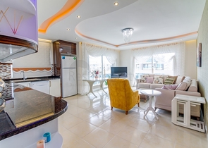 مجمع فاخر -شقة غرفتين وصالة -مفروشة - في محمودلار /الانيا 